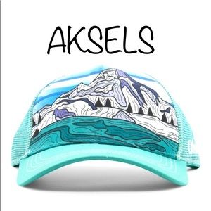 AKSELS TRUCKER HAT